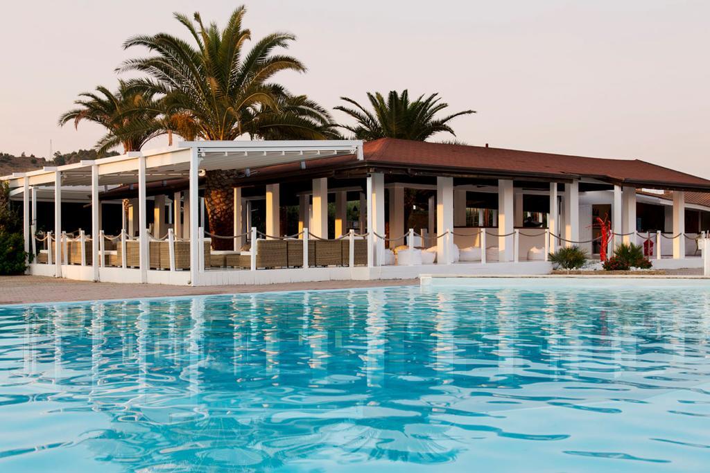 Porto Kaleo Resort Steccato di Cutro Esterno foto