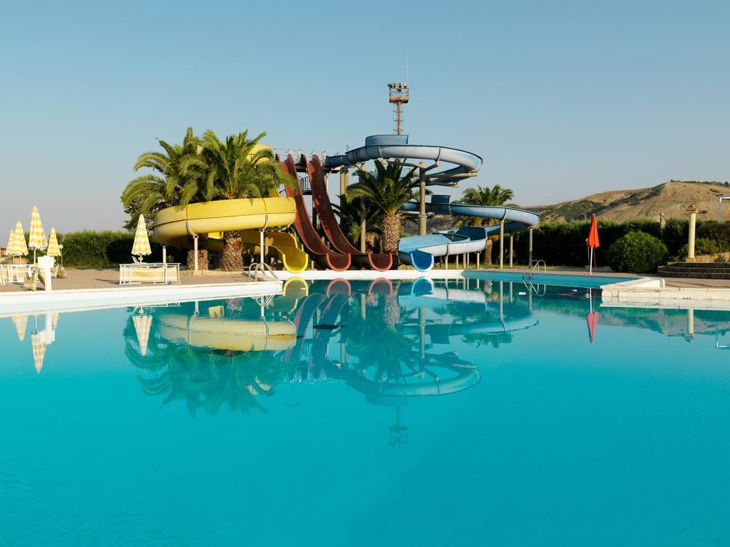 Porto Kaleo Resort Steccato di Cutro Esterno foto